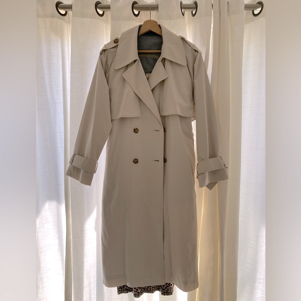 Abercrombie & Fitch trench coat